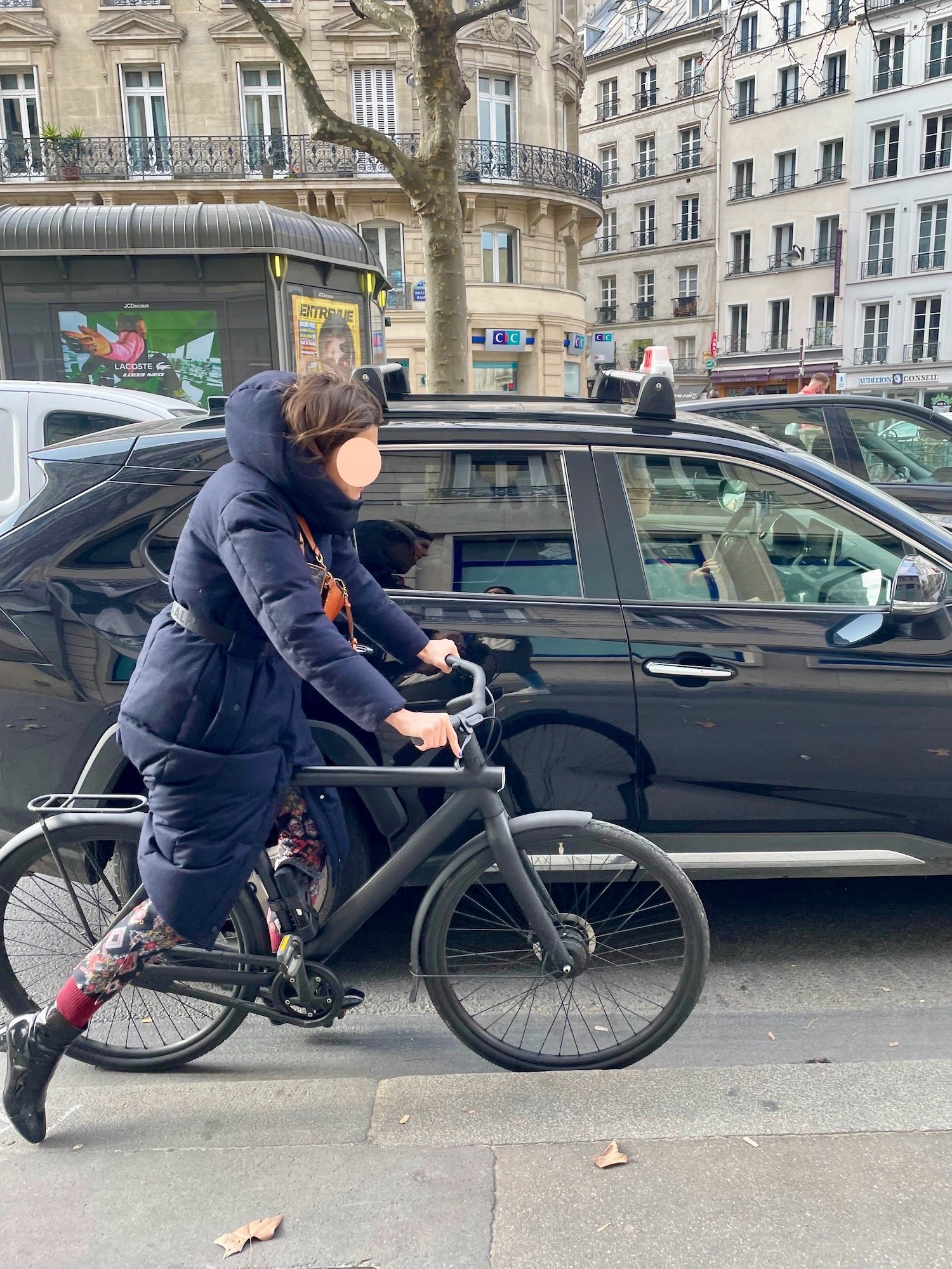 7 Things I Spotted People Wearing in Paris